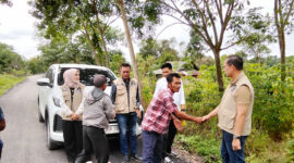 Terkait Proyek pengaspalan dengan nilai pagu anggaran senilai 3 Miliar Desa Pulau Semambu Komisi III DPRD Ogan Ilir Langsung Sidak Ke Lokasi